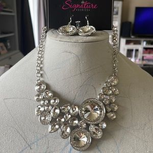 Paparazzi Zi necklace and bracelet set- Danielle
